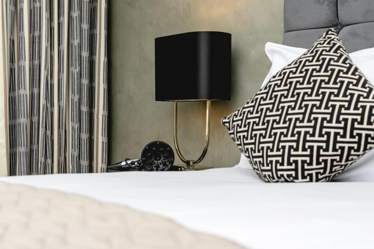Penthousestays Nr Notting Hill - Luxury 2 Bedroom King Bed Apartment - Near Portobello Road London Exterior photo